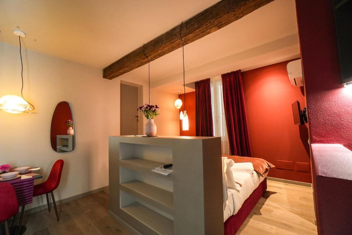 モデナ Sant'Eufemia 30 Bed & Breakfast エクステリア 写真